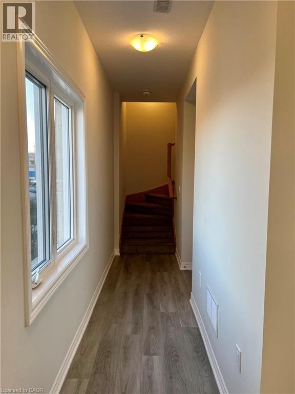 40 Zinfandel Drive Unit# 36, Hamilton, Ontario  L8E 0L1 - Photo 2 - 40802095