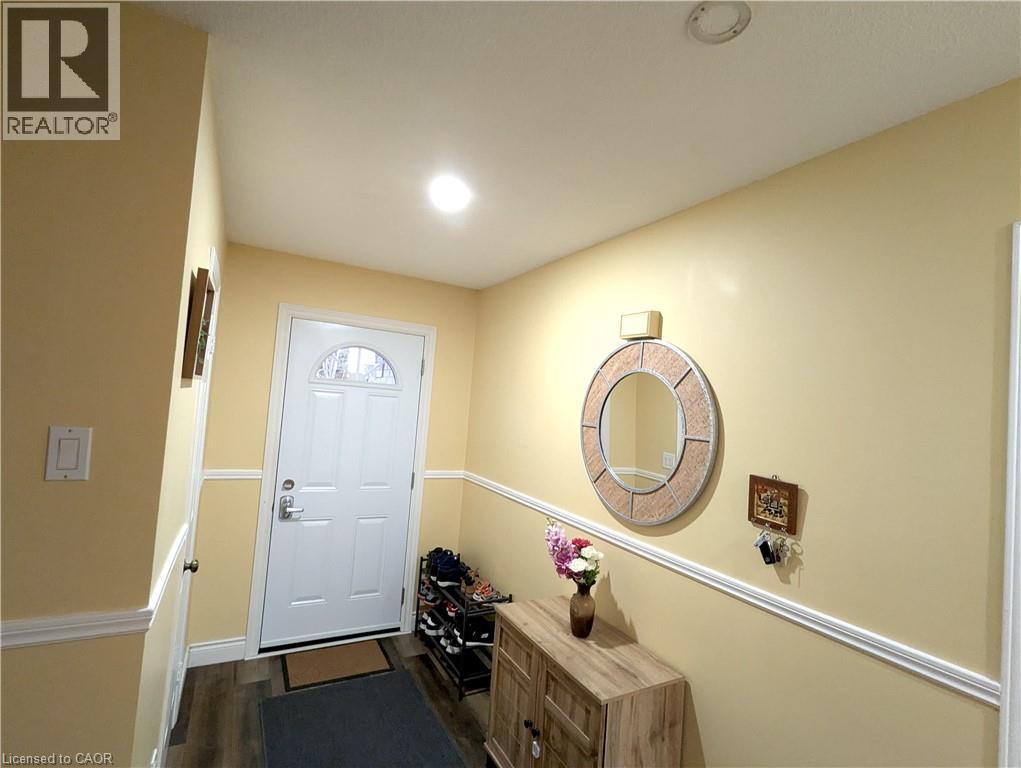 1 Royalwood Court Unit# 66, Stoney Creek, Ontario  L8E 4Y1 - Photo 5 - 40802030