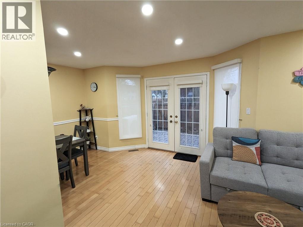 1 Royalwood Court Unit# 66, Stoney Creek, Ontario  L8E 4Y1 - Photo 9 - 40802030