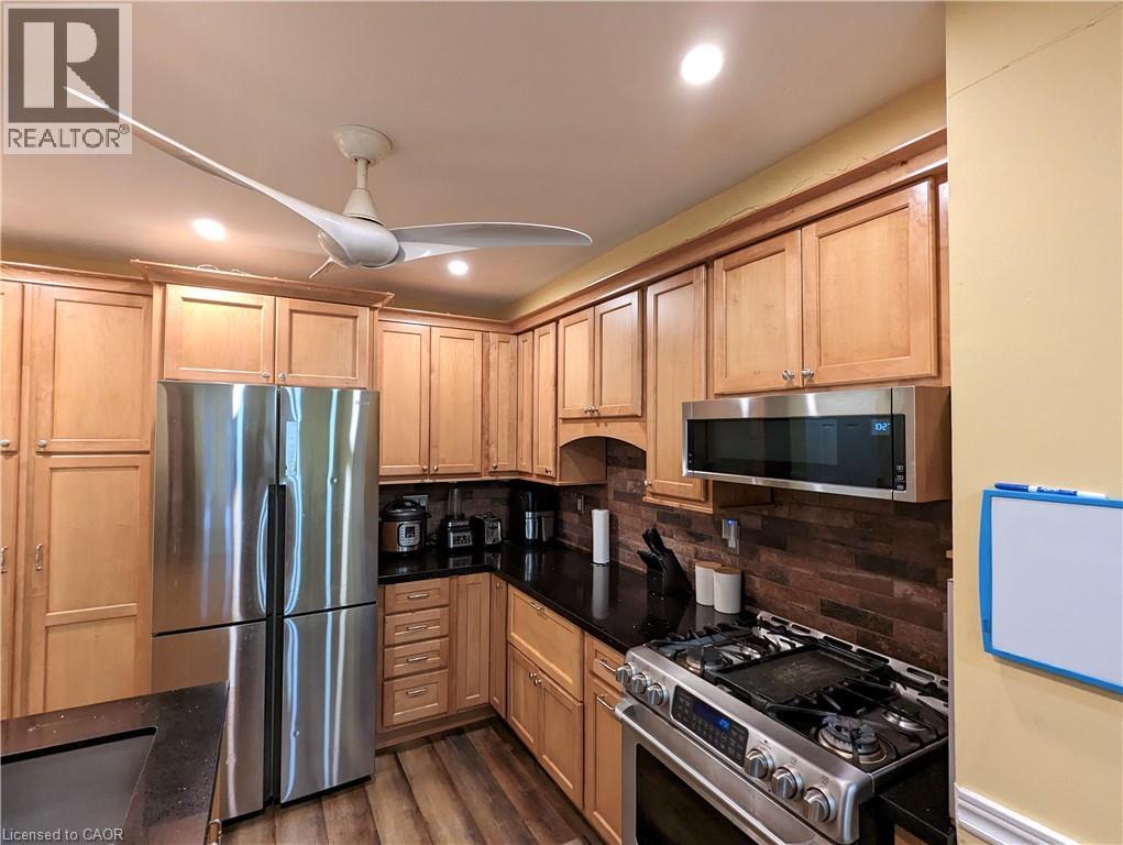 1 Royalwood Court Unit# 66, Stoney Creek, Ontario  L8E 4Y1 - Photo 14 - 40802030