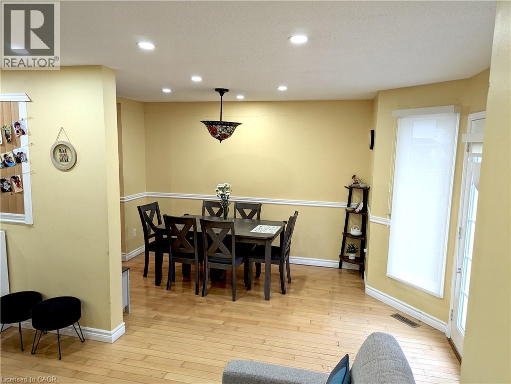 1 Royalwood Court Unit# 66, Stoney Creek, Ontario  L8E 4Y1 - Photo 11 - 40802030