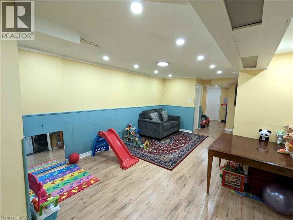 1 Royalwood Court Unit# 66, Stoney Creek, Ontario  L8E 4Y1 - Photo 40 - 40802030