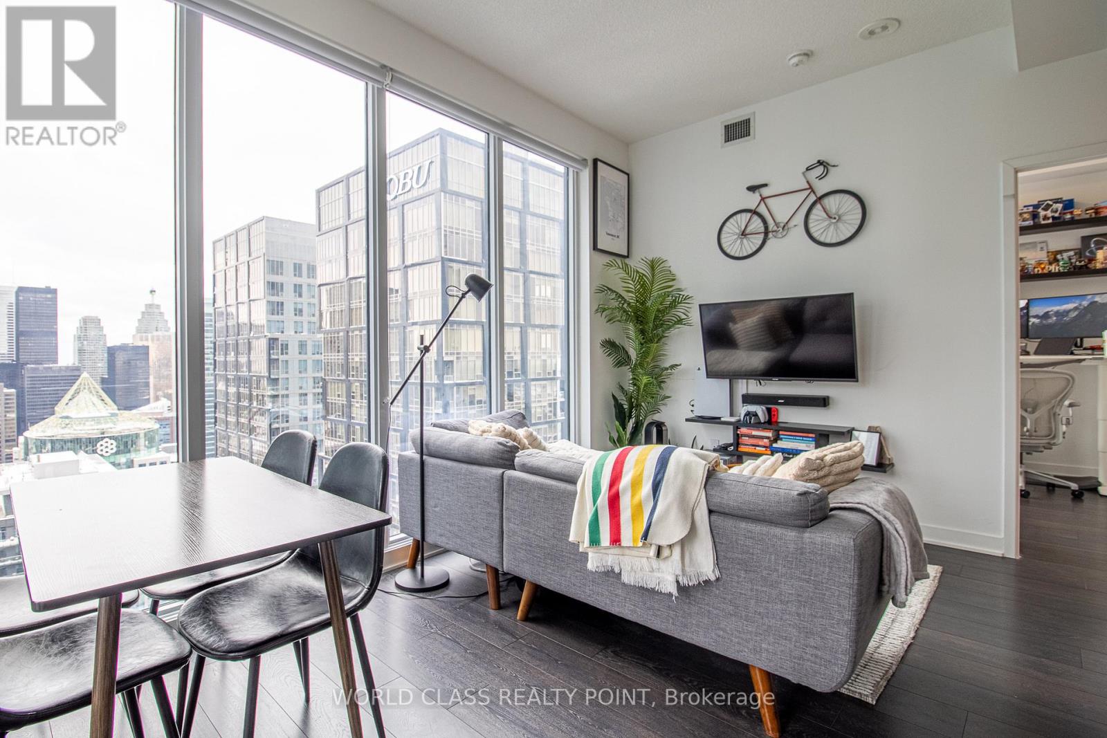 5009 - 115 Blue Jays Way, Toronto, Ontario  M5V 0N4 - Photo 7 - C12746168