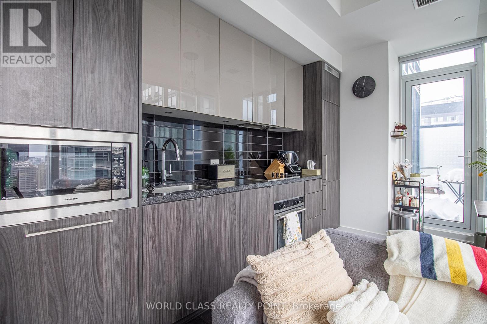 5009 - 115 Blue Jays Way, Toronto, Ontario  M5V 0N4 - Photo 8 - C12746168