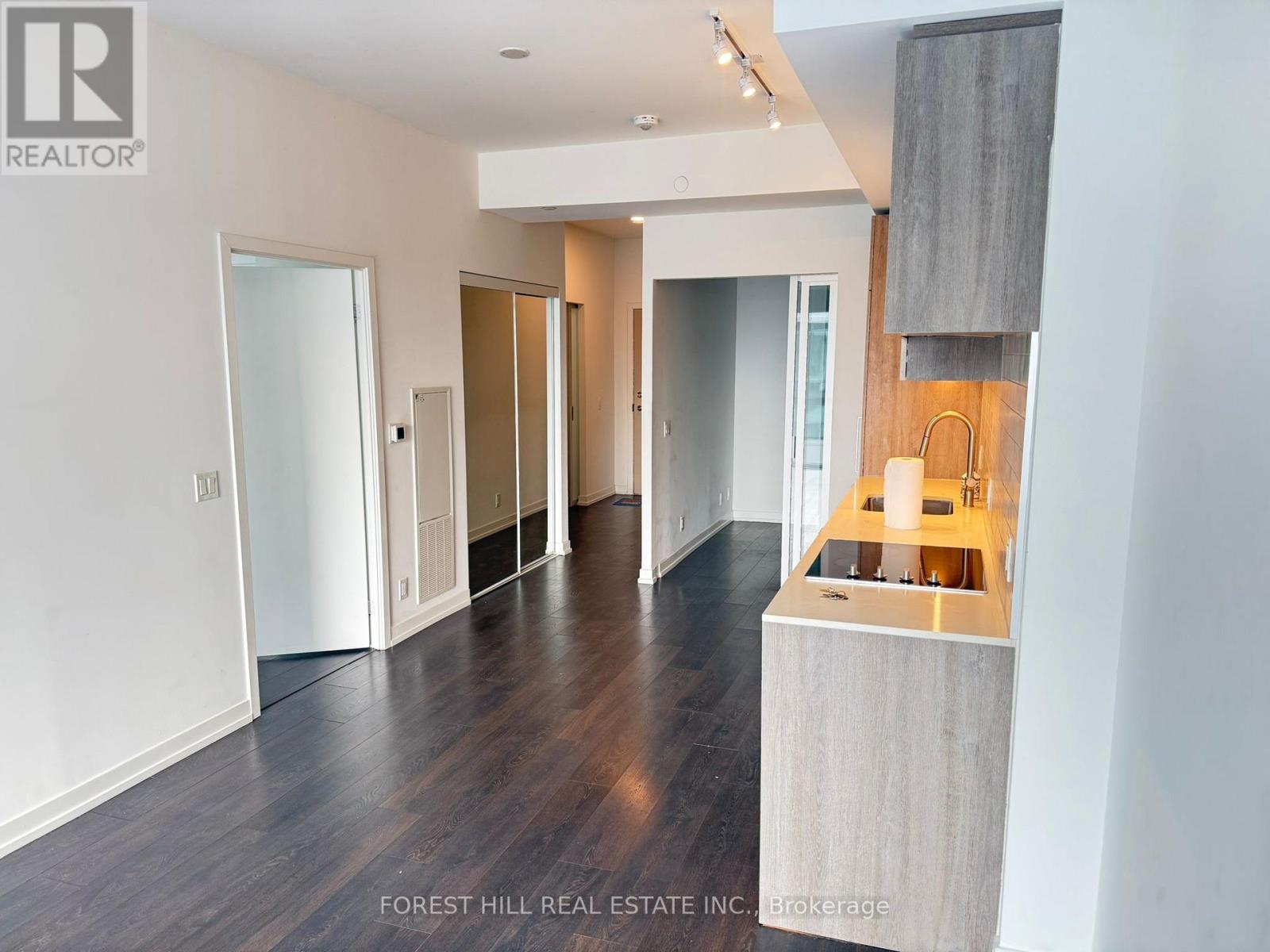 737 - 2020 Bathurst Street, Toronto, Ontario  M5P 0A6 - Photo 17 - C12746198