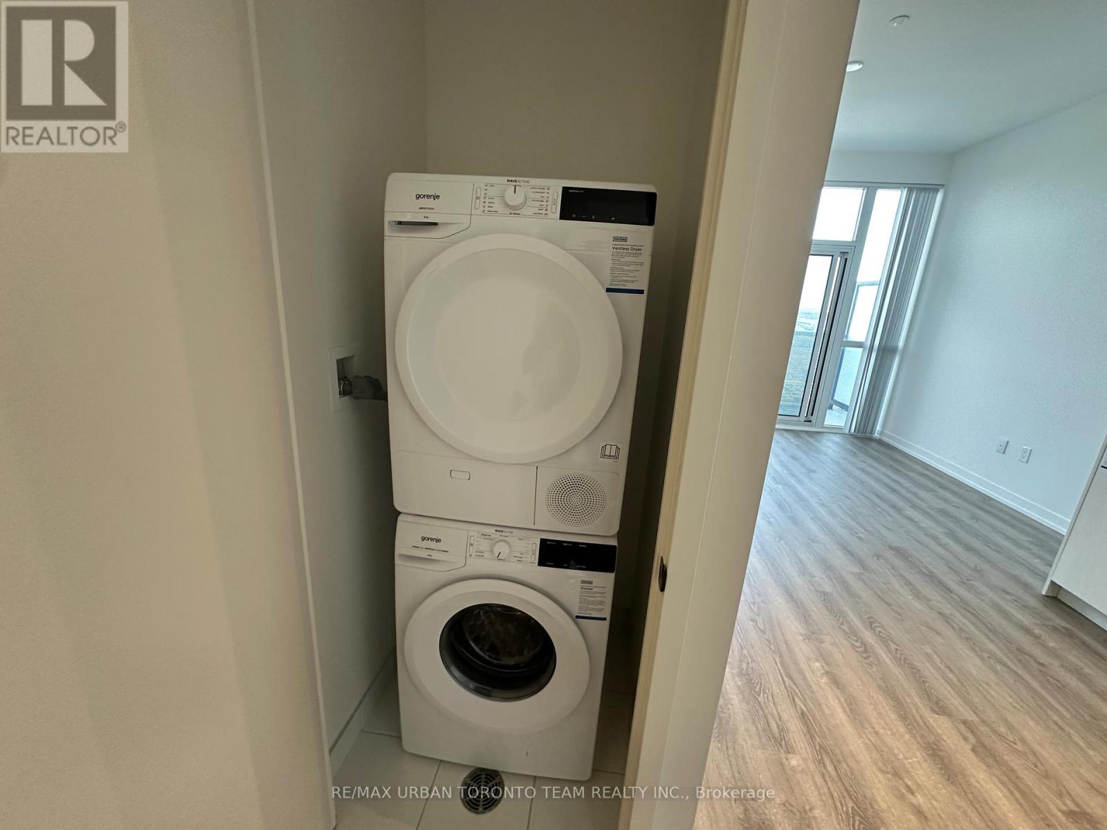 3702 - 8 Interchange Way, Vaughan (Vaughan Corporate Centre), Ontario  L4K 5Z7 - Photo 13 - N12746206