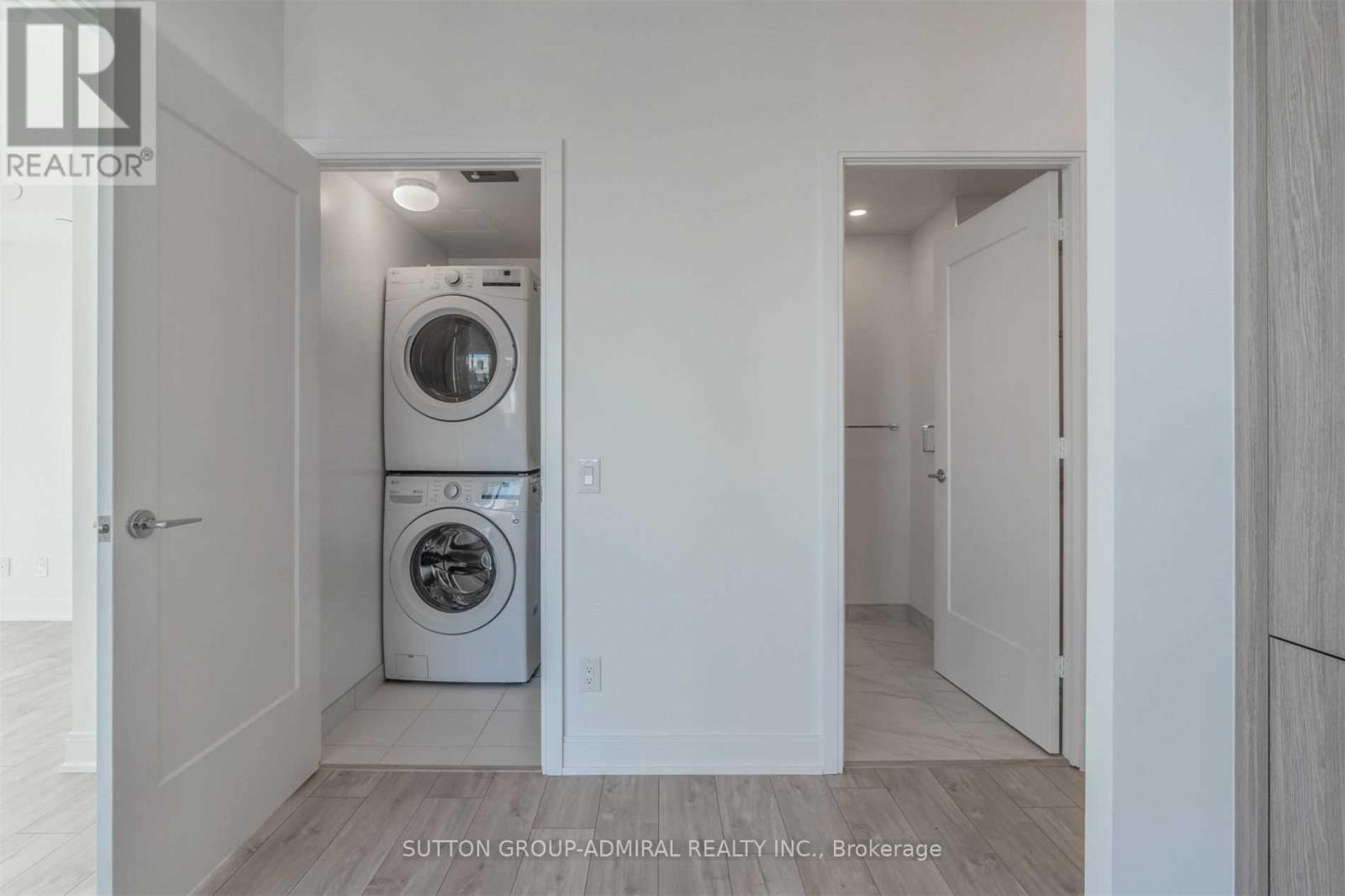 1704 - 70 Annie Craig Drive, Toronto, Ontario  M8V 0G2 - Photo 12 - W12746170