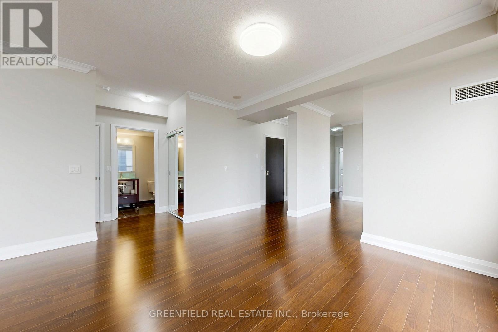 Lph03 - 55 De Boers Drive, Toronto, Ontario  M3J 0G5 - Photo 5 - W12746174