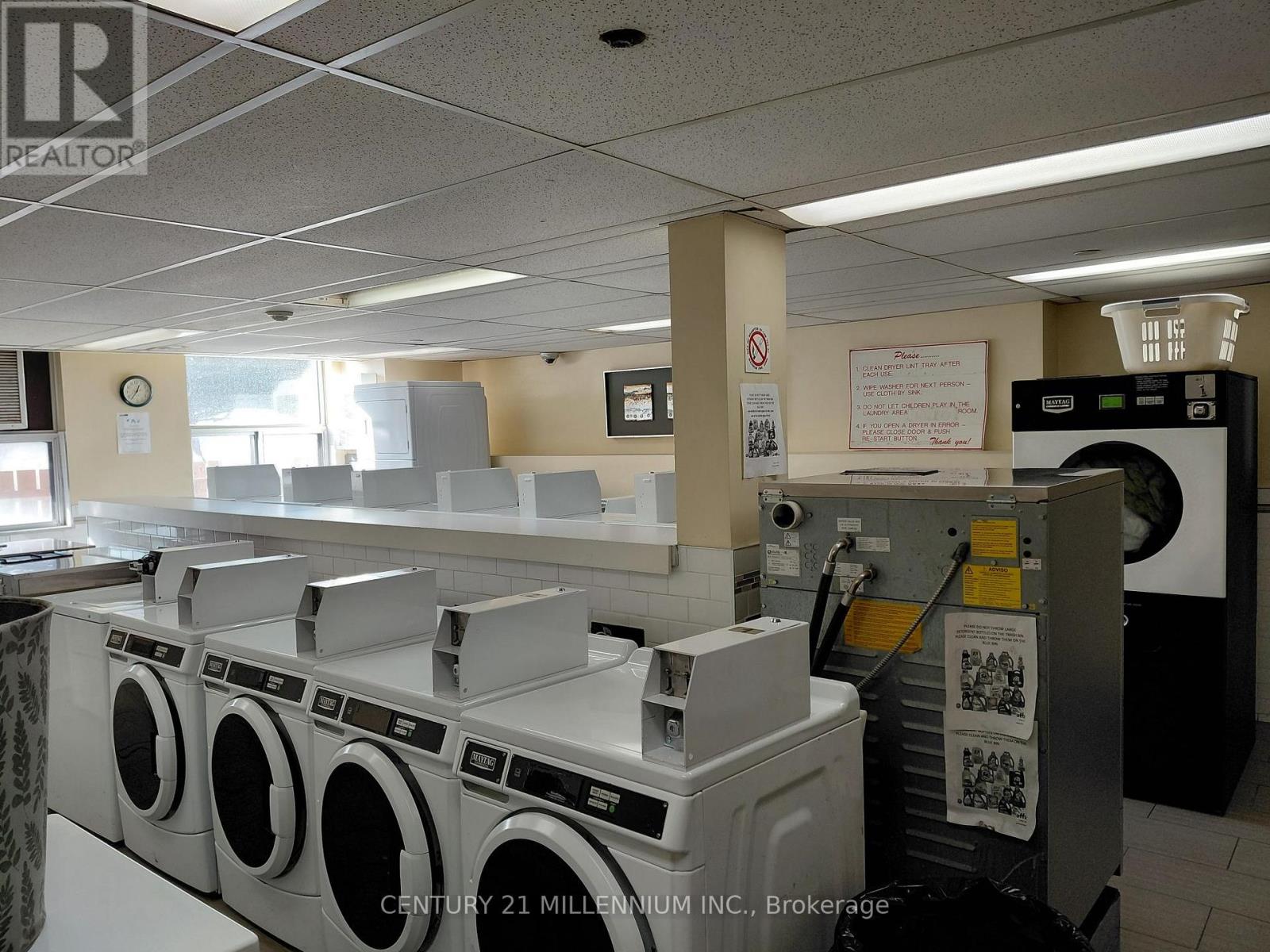 1903 - 15 Kensington Road, Brampton, Ontario  L6T 3W2 - Photo 8 - W12746192