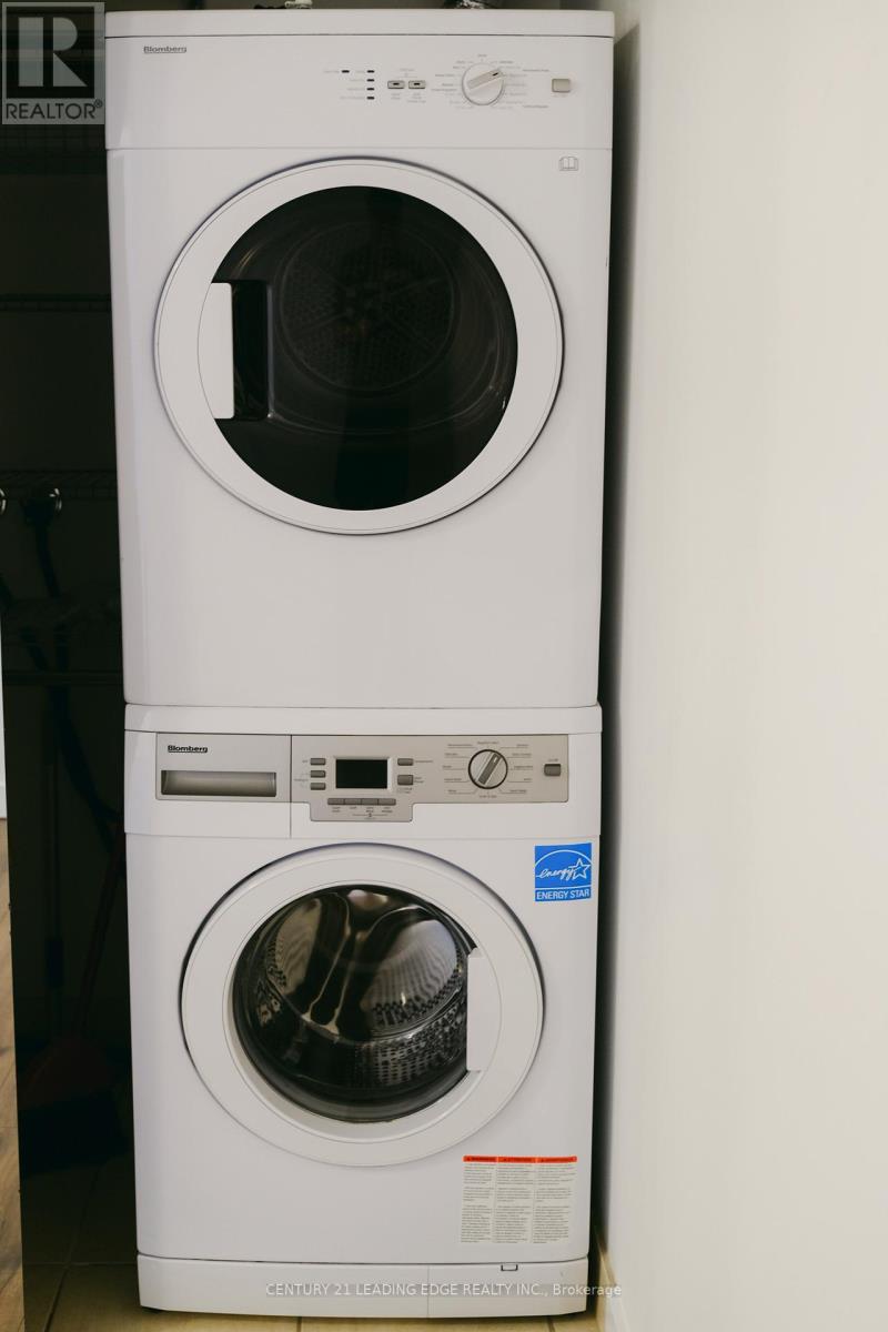 621 - 61 Heintzman Street, Toronto, Ontario  M6P 5A2 - Photo 13 - W12746220