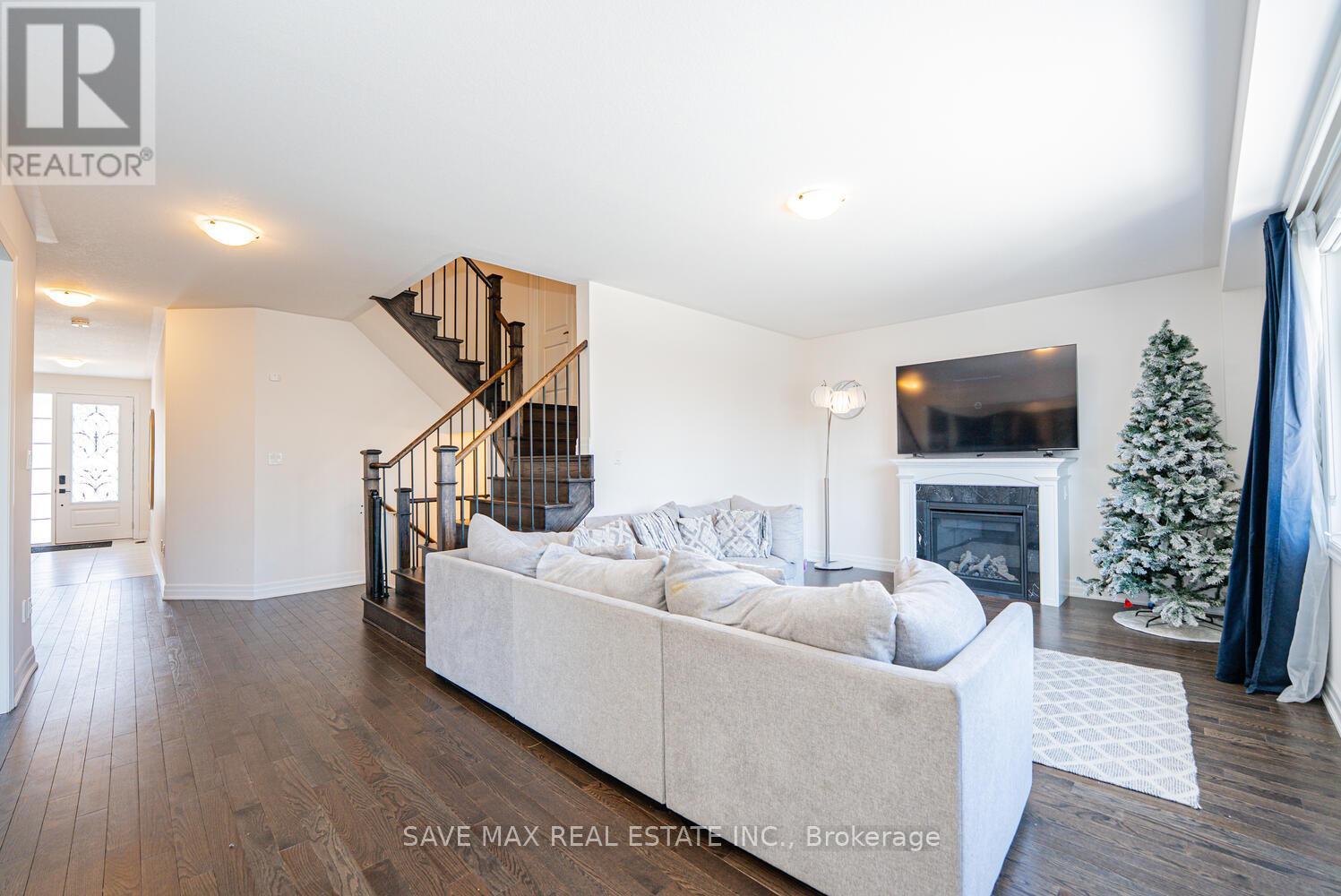 9218 White Oak Avenue N, Niagara Falls, Ontario  L2G 0E9 - Photo 10 - X12746216