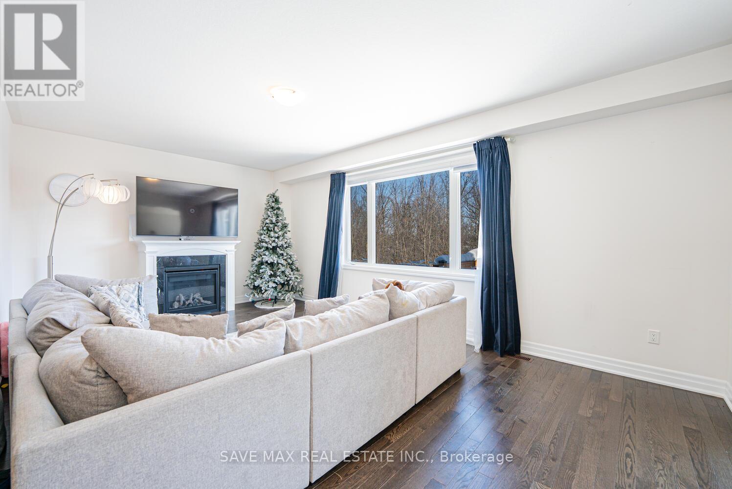 9218 White Oak Avenue N, Niagara Falls, Ontario  L2G 0E9 - Photo 9 - X12746216