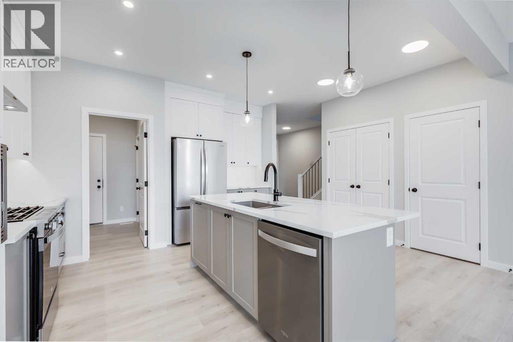 4058 Sawgrass Street Nw, Airdrie, Alberta  T4B 5V4 - Photo 8 - A2278645