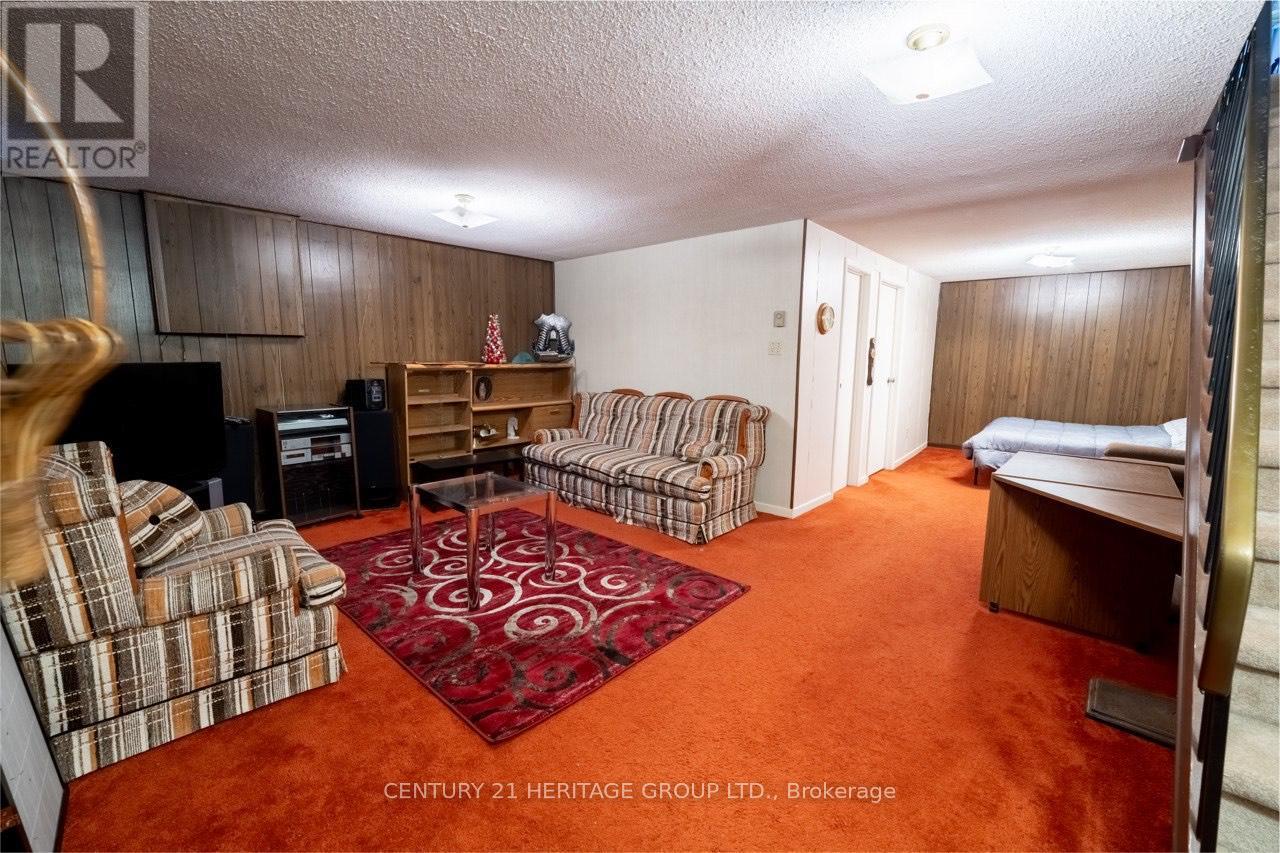 10 Antibes Drive, Toronto, Ontario  M2R 3K3 - Photo 10 - C12589374