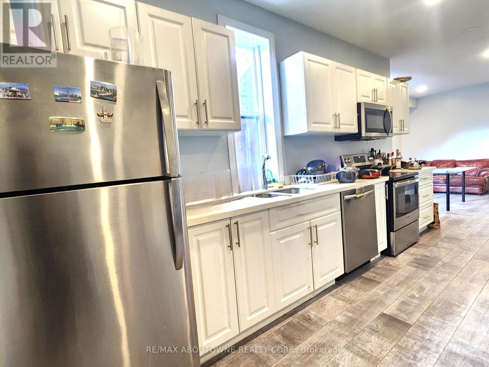 2 - 498 Main Street E, Hamilton, Ontario  L8N 1K7 - Photo 4 - X12746218