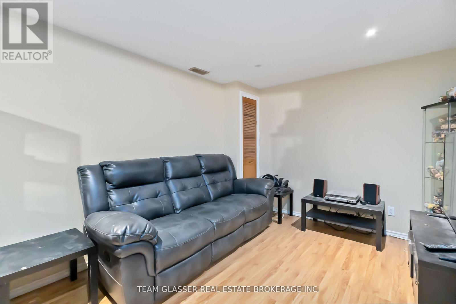 1 Cypress Street, St. Thomas, Ontario  N5R 1N2 - Photo 18 - X12746280