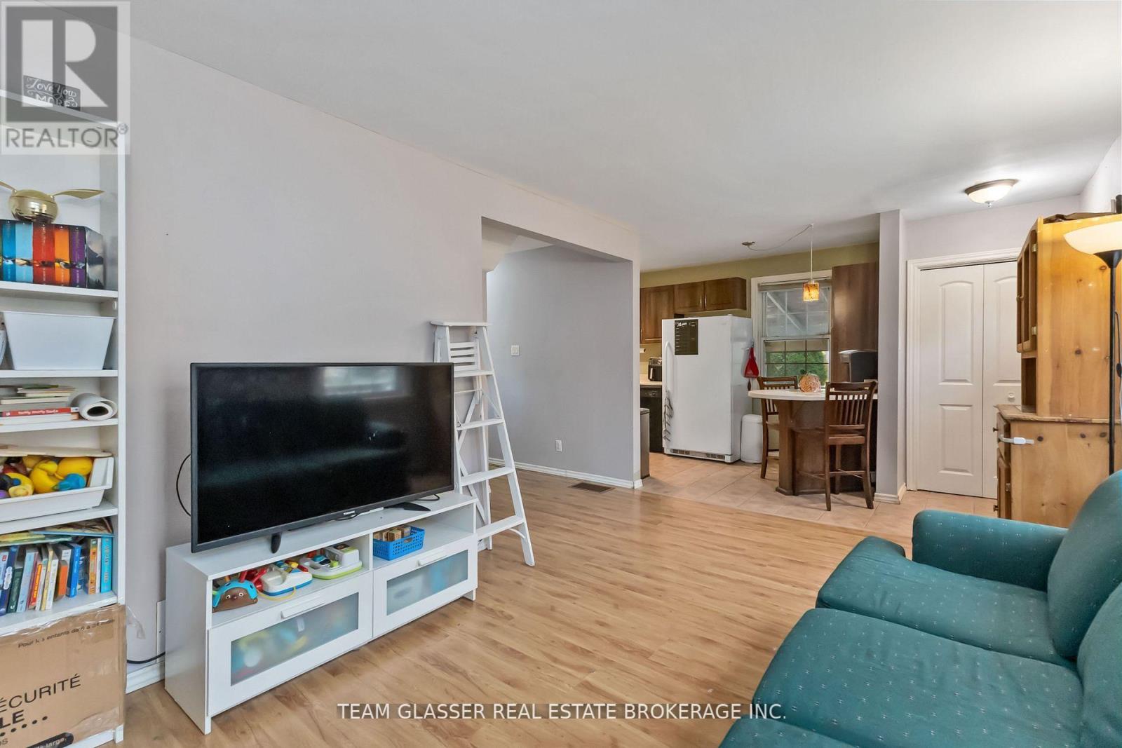 1 Cypress Street, St. Thomas, Ontario  N5R 1N2 - Photo 7 - X12746280