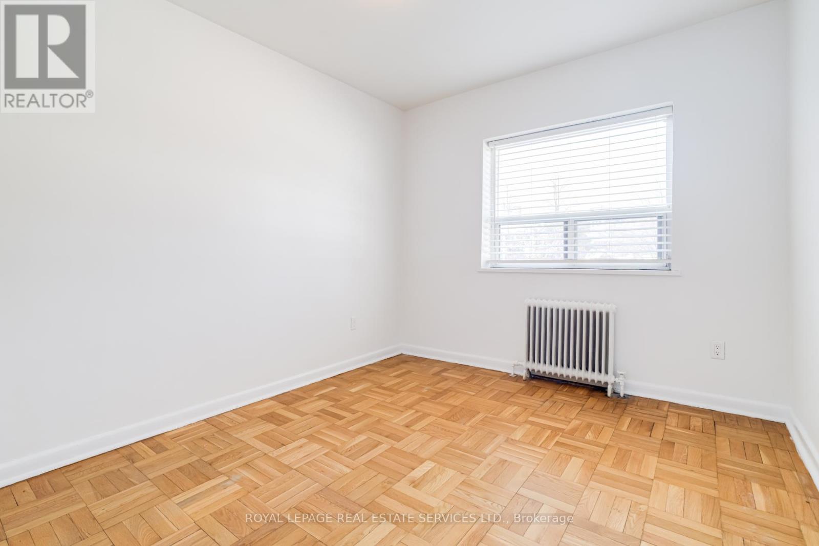 112 - 101 Coe Hill Drive, Toronto, Ontario  M6S 3E3 - Photo 11 - W12745098