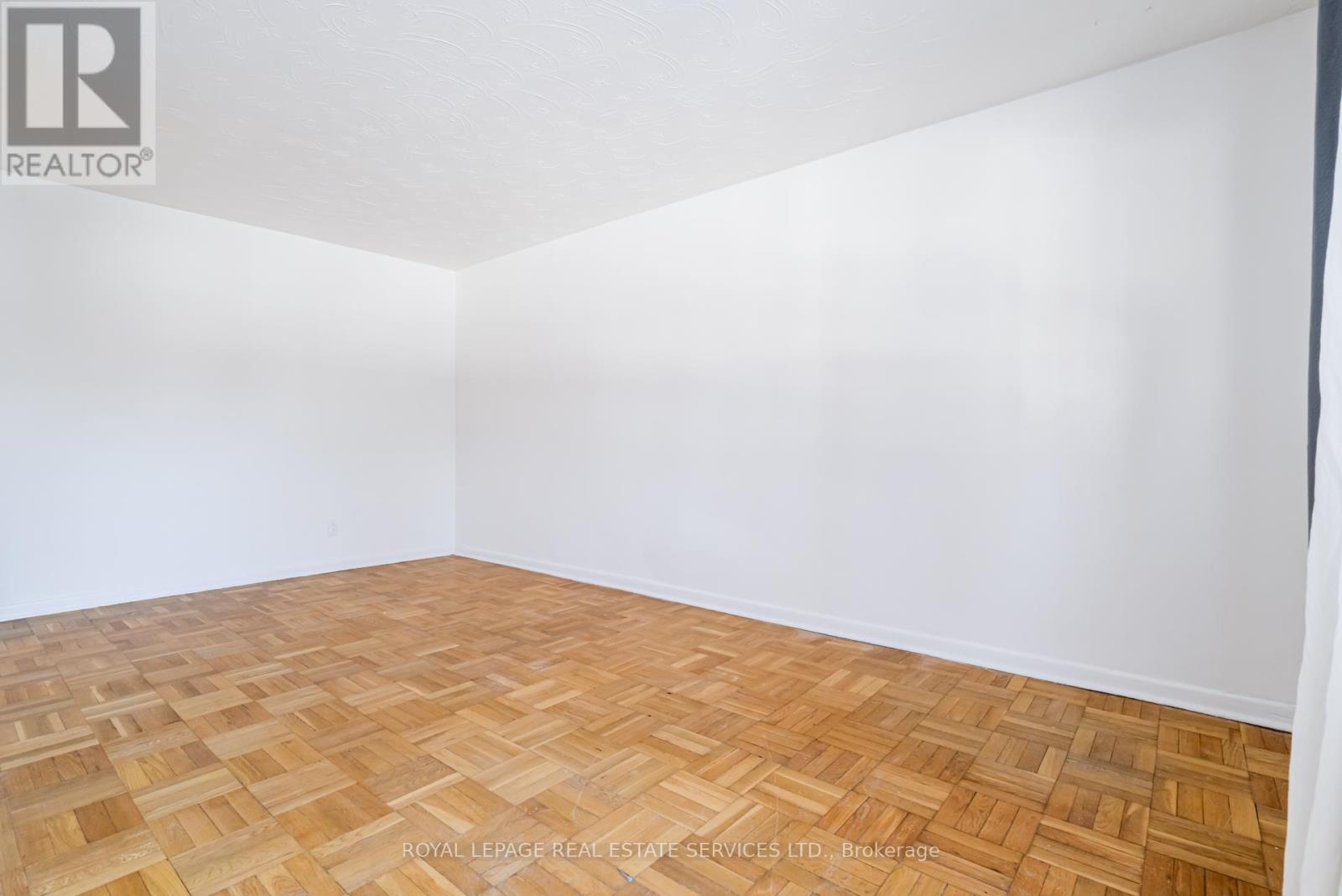 112 - 101 Coe Hill Drive, Toronto, Ontario  M6S 3E3 - Photo 7 - W12745098