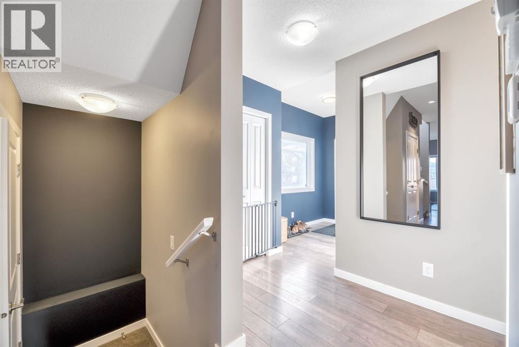 16 Legacy Reach Manor Se, Calgary, Alberta  T2X 2C3 - Photo 4 - A2275838