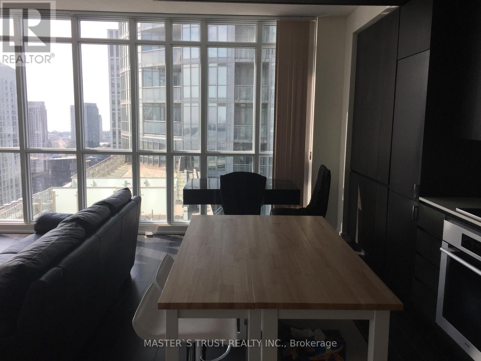 3710 - 15 Iceboat Terrace, Toronto (Waterfront Communities), Ontario  M5V 4A5 - Photo 10 - C12746270