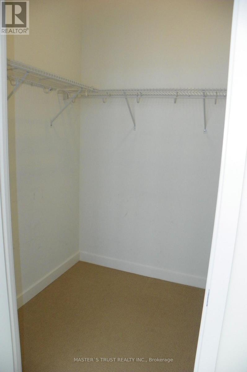 3710 - 15 Iceboat Terrace, Toronto (Waterfront Communities), Ontario  M5V 4A5 - Photo 16 - C12746270