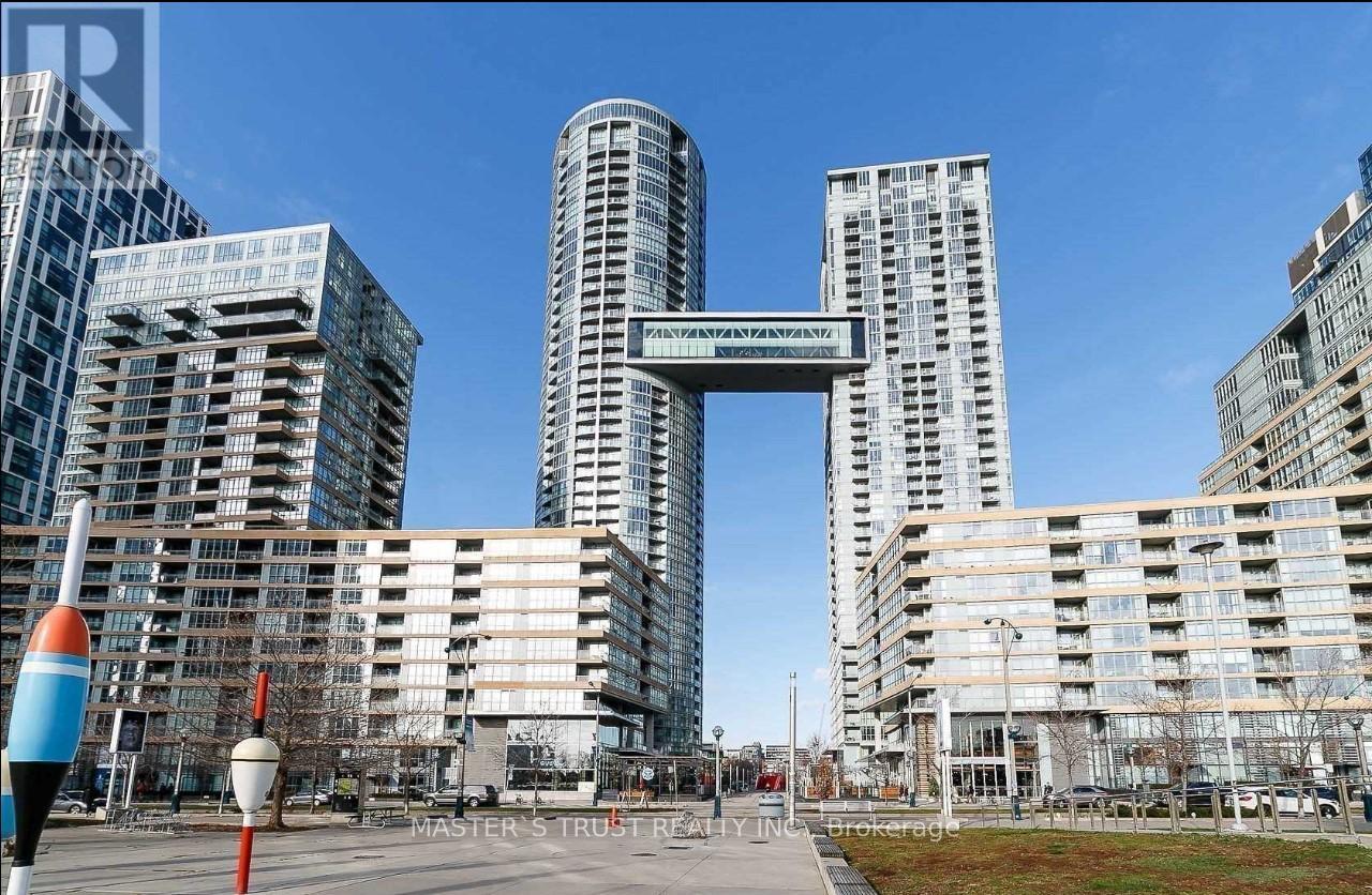 3710 - 15 Iceboat Terrace, Toronto (Waterfront Communities), Ontario  M5V 4A5 - Photo 2 - C12746270