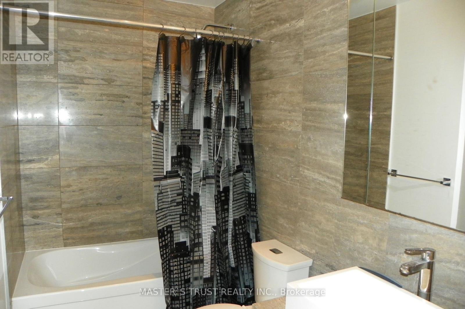 3710 - 15 Iceboat Terrace, Toronto (Waterfront Communities), Ontario  M5V 4A5 - Photo 20 - C12746270