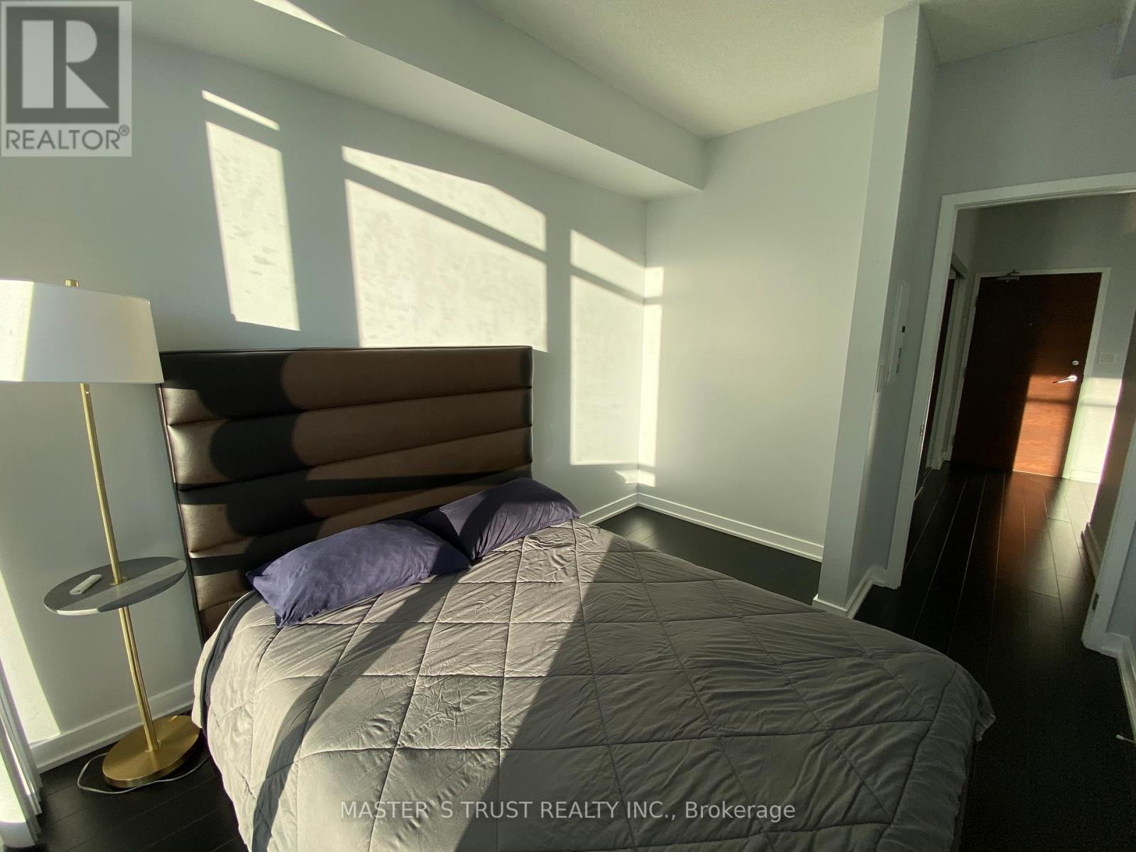 3710 - 15 Iceboat Terrace, Toronto (Waterfront Communities), Ontario  M5V 4A5 - Photo 22 - C12746270