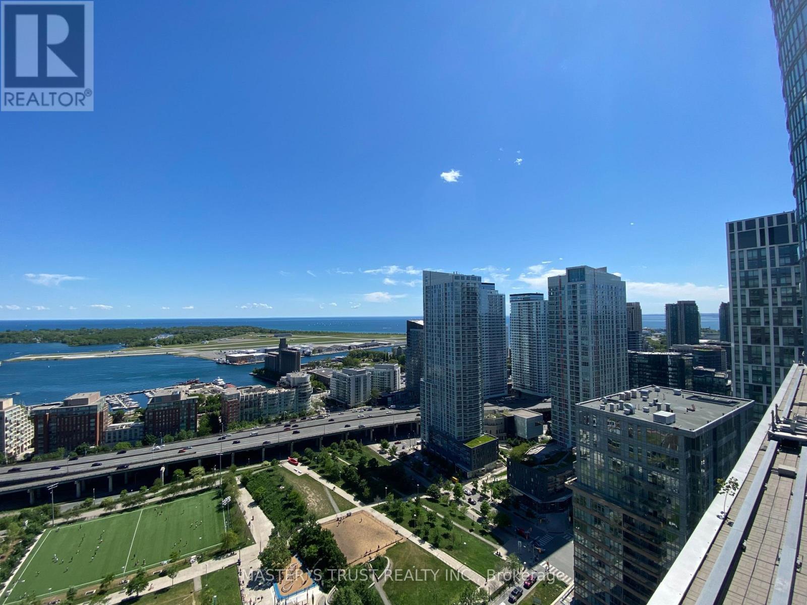 3710 - 15 Iceboat Terrace, Toronto (Waterfront Communities), Ontario  M5V 4A5 - Photo 7 - C12746270