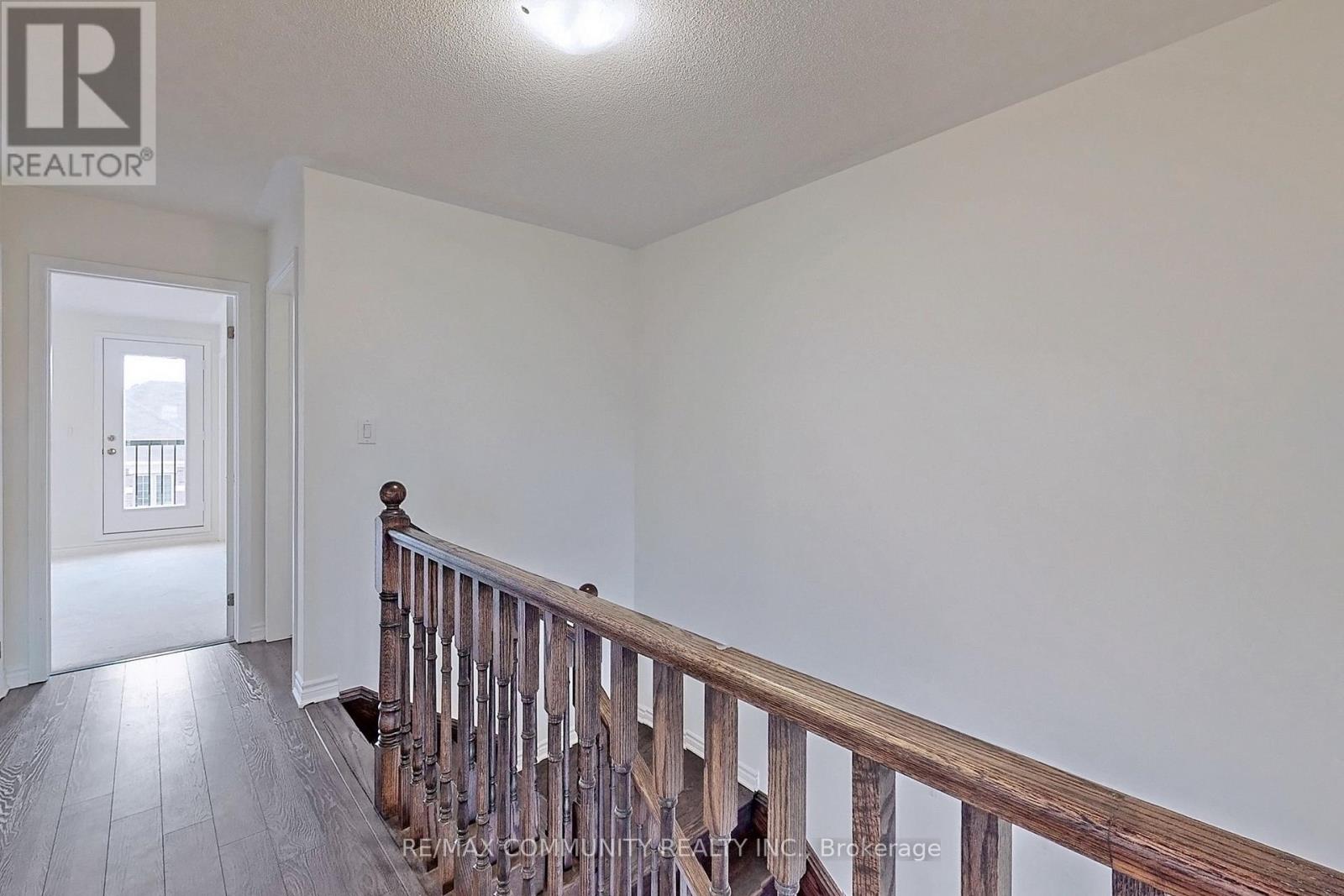 12 Fiesta Way, Whitby, Ontario  L1P 0H9 - Photo 17 - E12746290