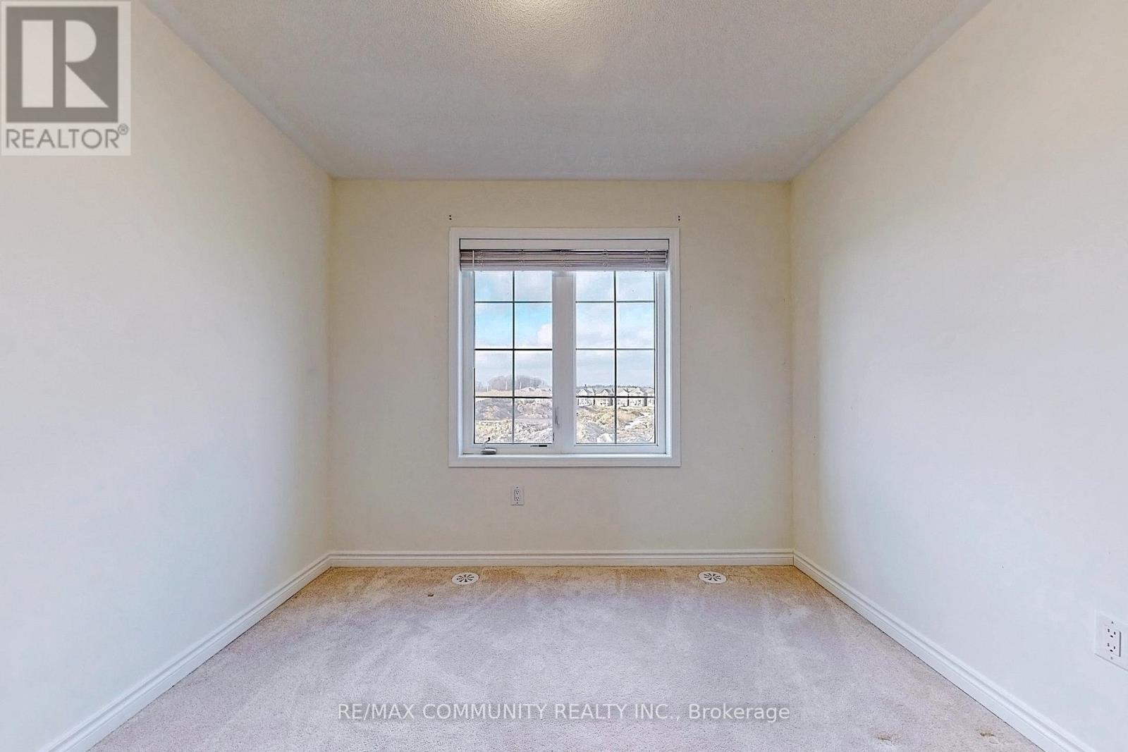 12 Fiesta Way, Whitby, Ontario  L1P 0H9 - Photo 26 - E12746290