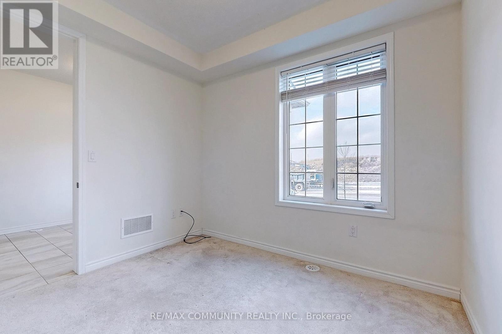 12 Fiesta Way, Whitby, Ontario  L1P 0H9 - Photo 38 - E12746290