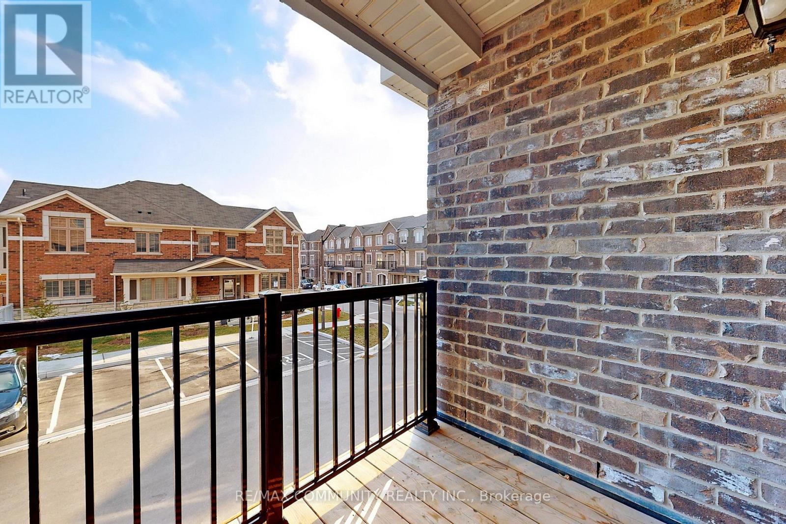 12 Fiesta Way, Whitby, Ontario  L1P 0H9 - Photo 47 - E12746290