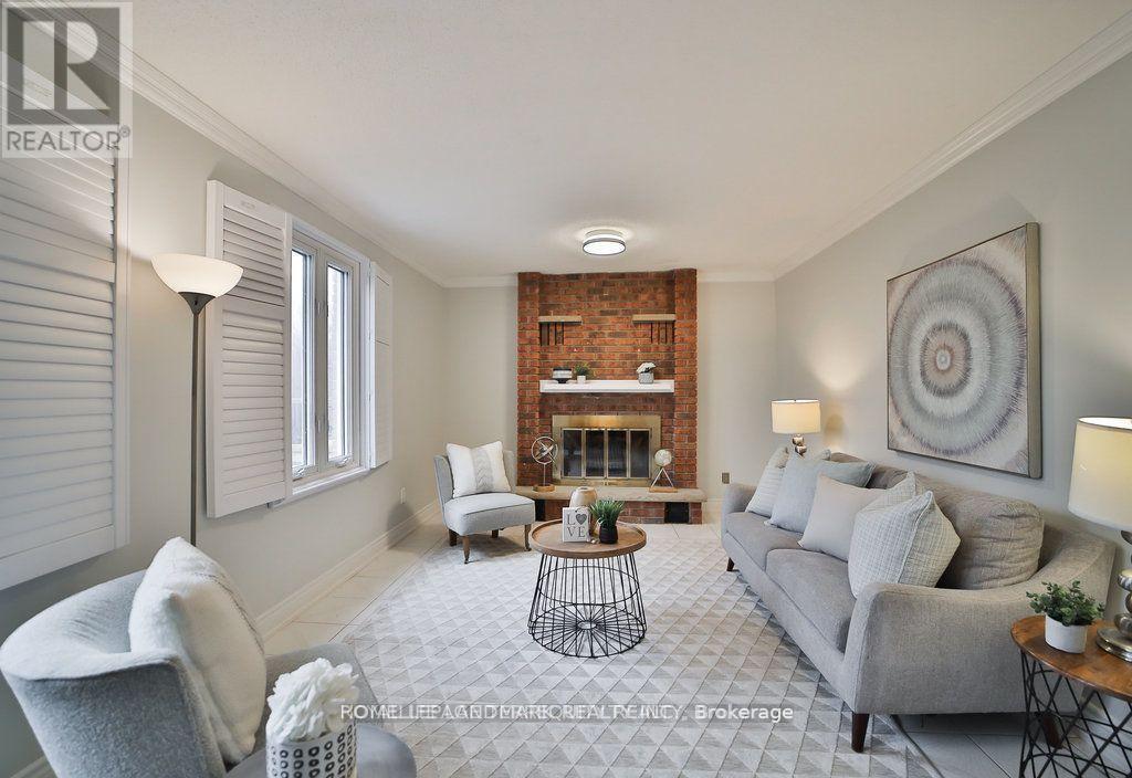 16 Mansfield Crescent, Whitby (Blue Grass Meadows), Ontario  L1N 6T4 - Photo 11 - E12746302