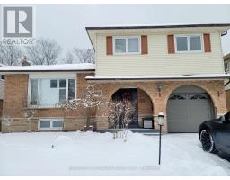 16 MANSFIELD CRESCENT, Whitby, Ontario