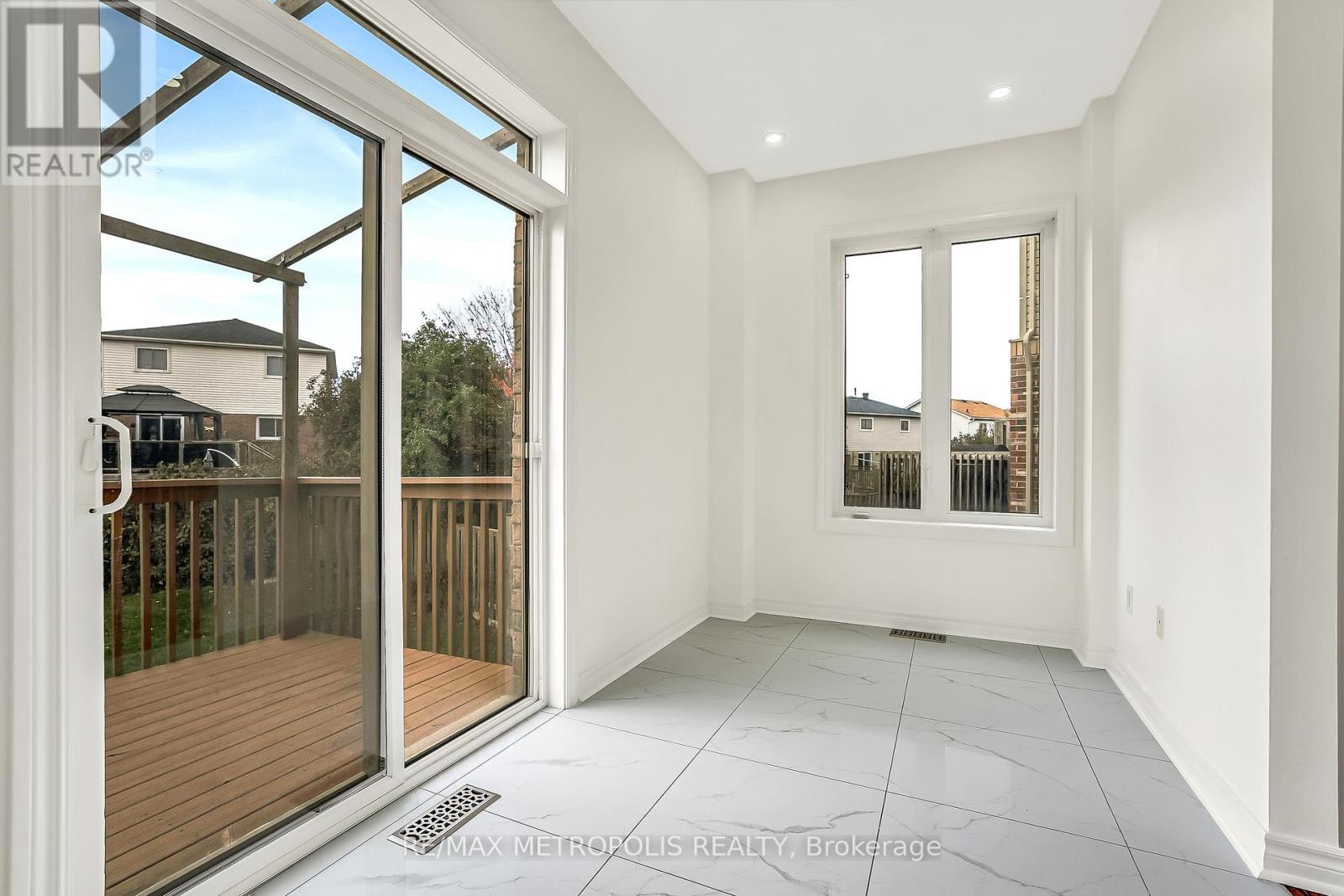 43 Horton Street, Ajax, Ontario  L1Z 1E3 - Photo 15 - E12746310