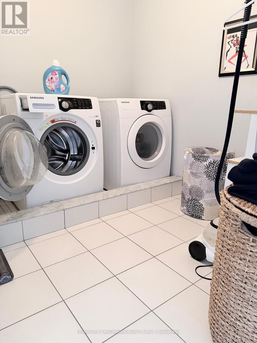 51 Truchard Avenue, Markham (Berczy), Ontario  L6C 0N2 - Photo 13 - N12746248