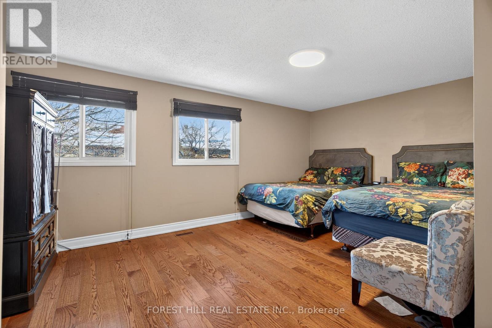 150 North Meadow Crescent, Vaughan, Ontario  L4J 3C5 - Photo 14 - N12746268