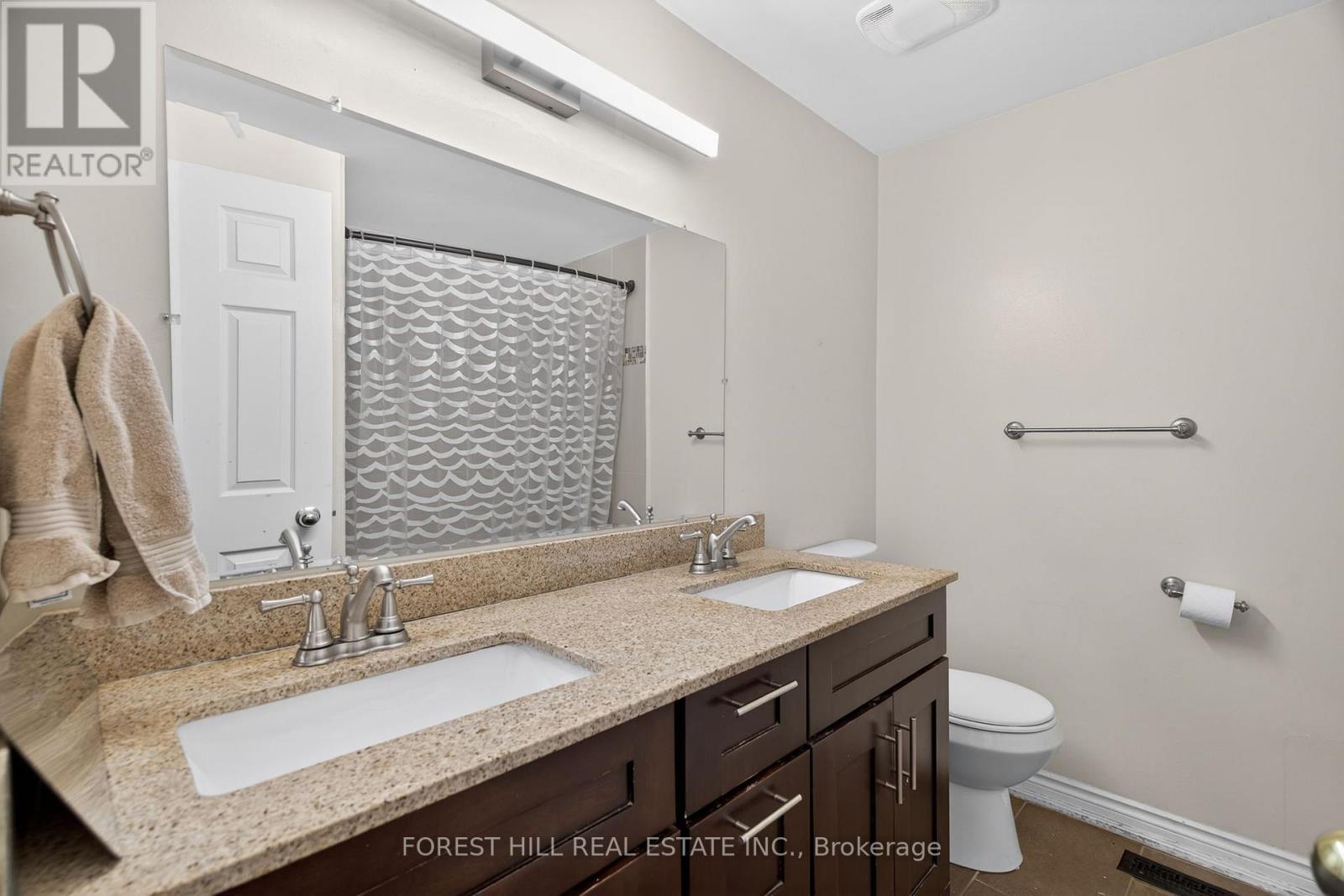 150 North Meadow Crescent, Vaughan, Ontario  L4J 3C5 - Photo 22 - N12746268