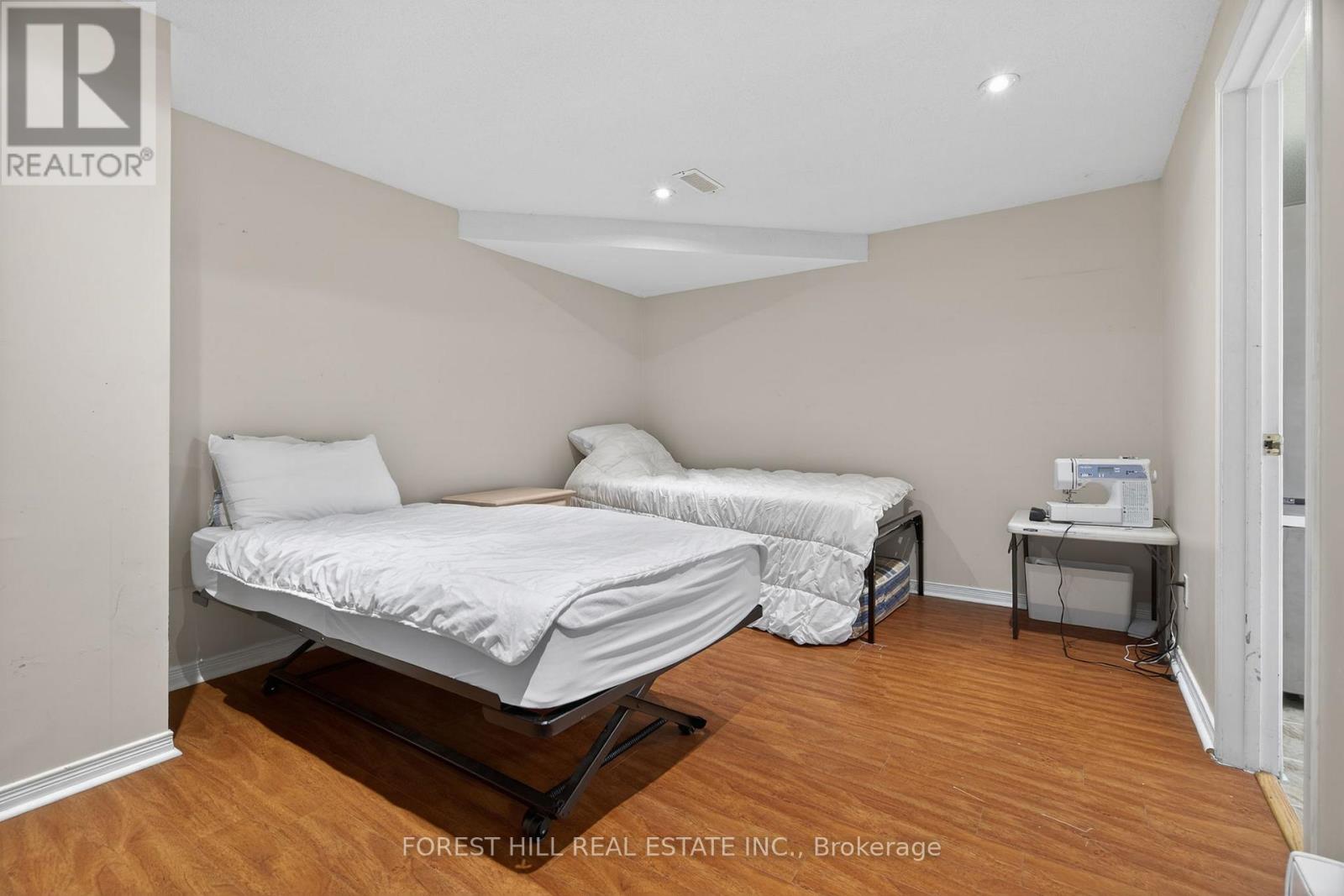 150 North Meadow Crescent, Vaughan, Ontario  L4J 3C5 - Photo 29 - N12746268