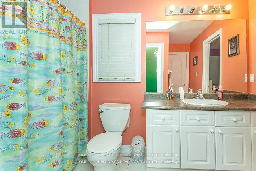 156 Novaview Crescent, Vaughan, Ontario  L4L 9L8 - Photo 35 - N12746320