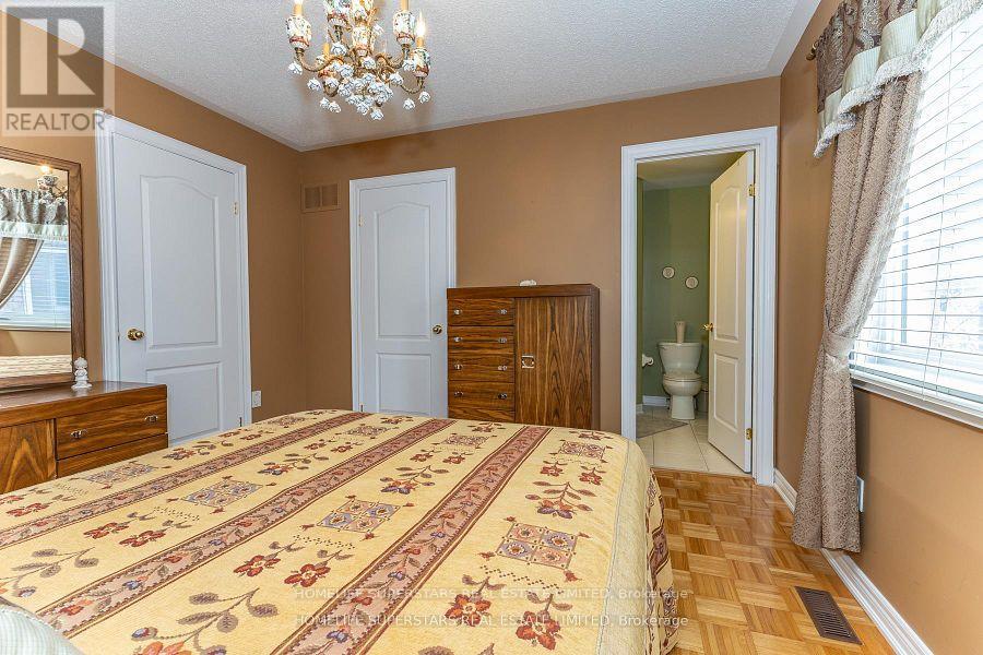 156 Novaview Crescent, Vaughan, Ontario  L4L 9L8 - Photo 36 - N12746320