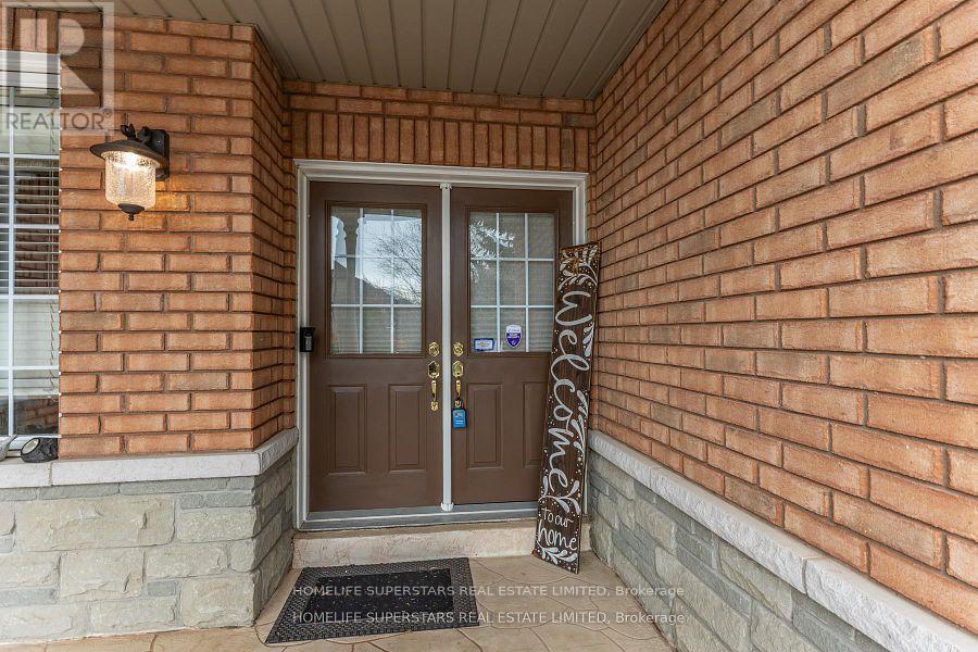 156 Novaview Crescent, Vaughan, Ontario  L4L 9L8 - Photo 4 - N12746320