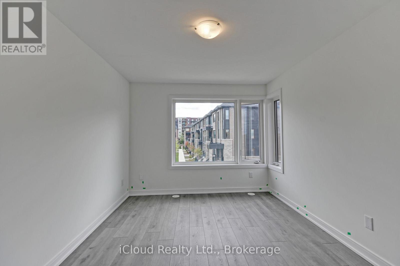 31 Appletree Lane, Barrie (Innis-Shore), Ontario  L9J 0P1 - Photo 29 - S12746250