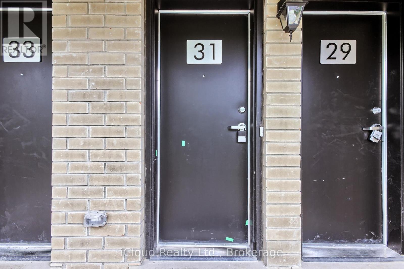 31 Appletree Lane, Barrie (Innis-Shore), Ontario  L9J 0P1 - Photo 3 - S12746250