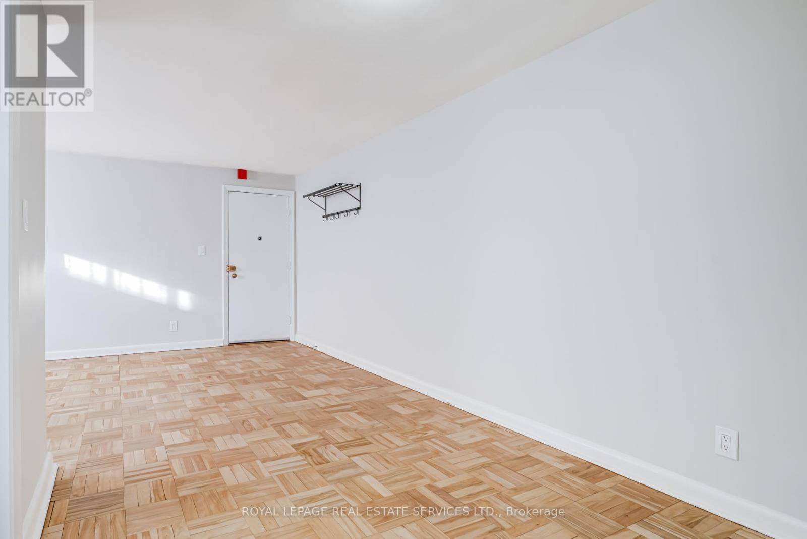 7 - 2844 Bloor Street, Toronto (Kingsway South), Ontario  M8X 1A9 - Photo 8 - W12745198