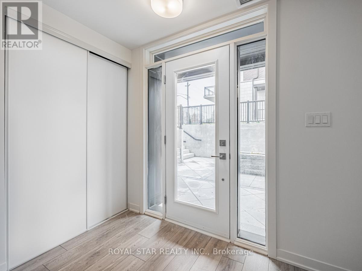 5 - 4015 Hickory Drive, Mississauga (Rathwood), Ontario  L4W 1L1 - Photo 8 - W12746286