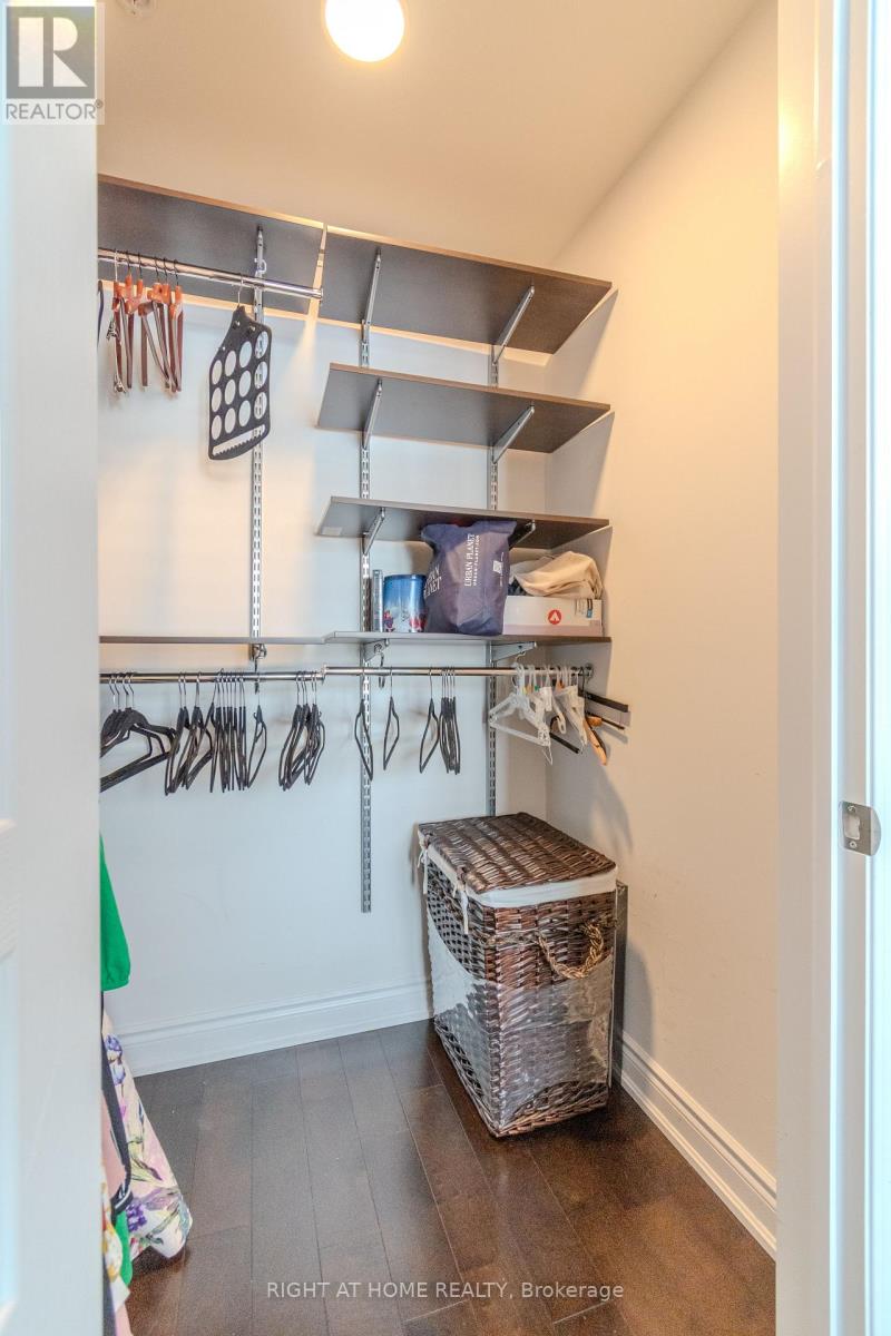 128 - 3170 Erin Mills Parkway, Mississauga (Erin Mills), Ontario  L5L 0B6 - Photo 11 - W12746294