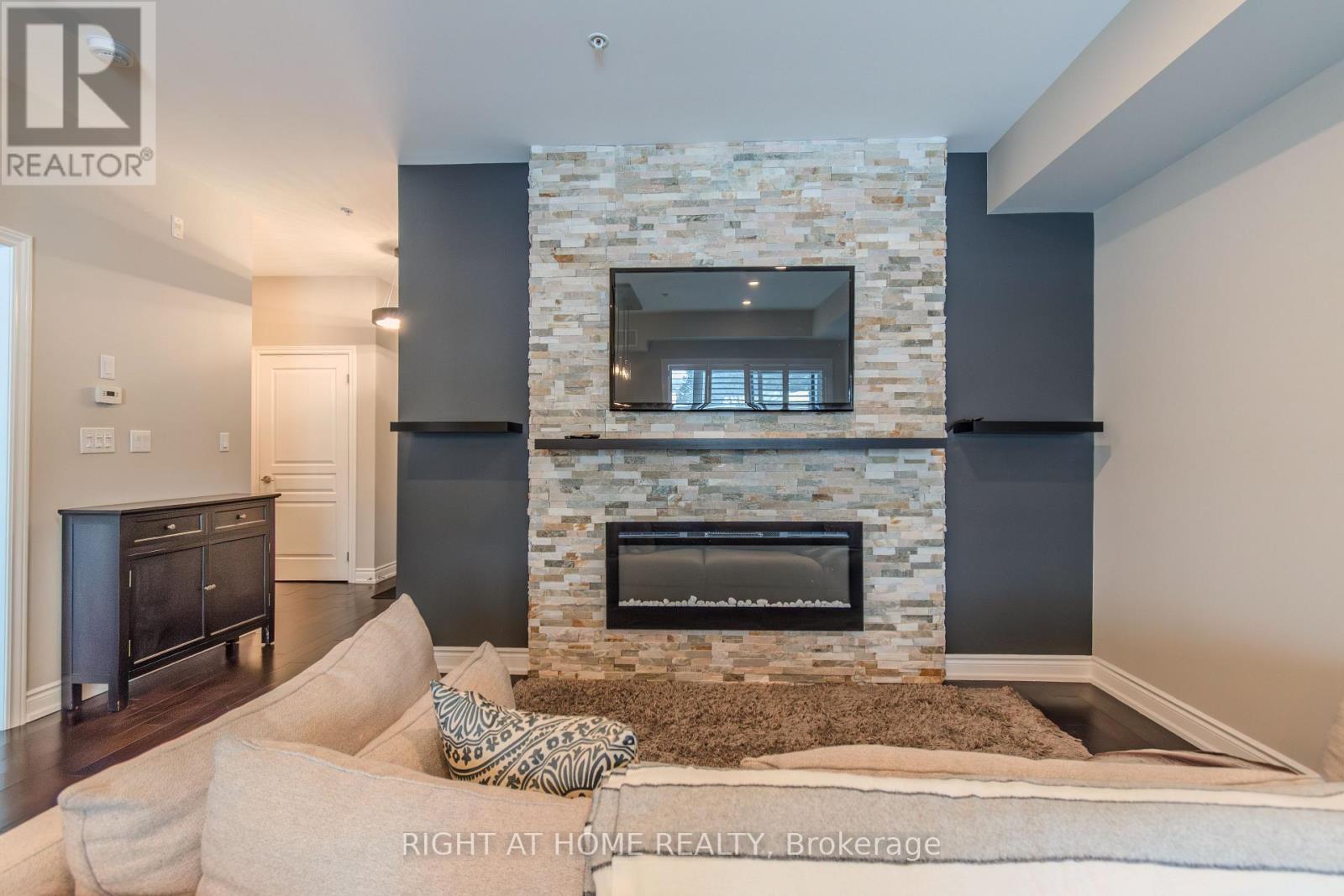 128 - 3170 Erin Mills Parkway, Mississauga (Erin Mills), Ontario  L5L 0B6 - Photo 15 - W12746294